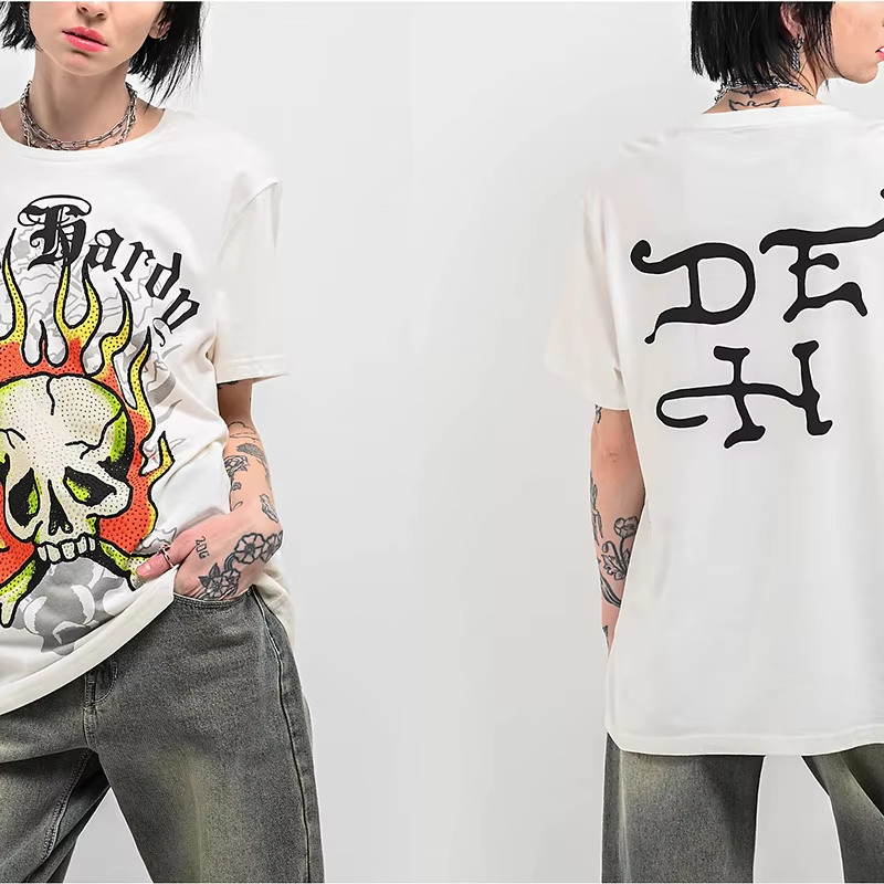 เสื้อยืดลายกราฟิกแบรนด์ Japan  - Streetwear Brand Japan บทวิจารณ์และราคา