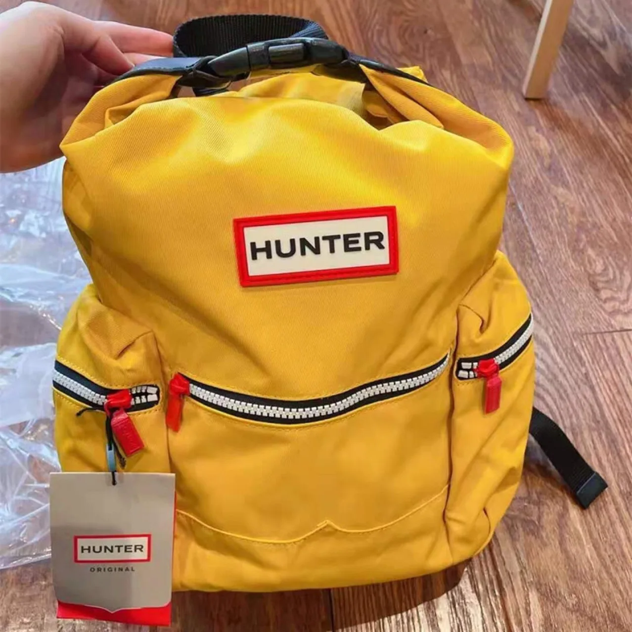 กระเป๋าเป้สะพายหลัง Tide Brand - Streetwear Brand Backpack บทวิจารณ์และราคา